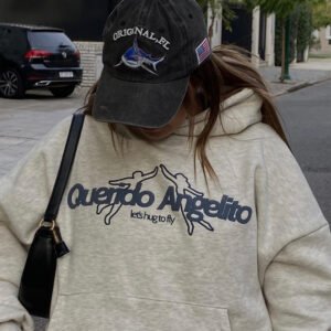 <span style='color:#ff0000;font-size:14px;'>$68.000 POR TRANSFERENCIA o 3 CUOTAS SIN INTERES</span><br>Buzo Let’s Hug to Fly